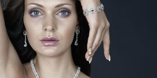 Где приобрести украшения из серебра?