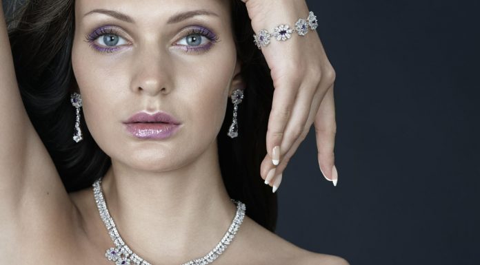 Где приобрести украшения из серебра?