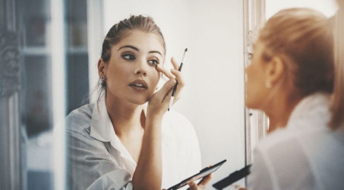 Покупка косметики онлайн: красота без границ