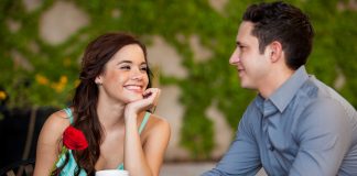 Сайты знакомств для серьезных отношений: почему найти вторую половинку легче в интернете, чем на работе или в ночном клубе