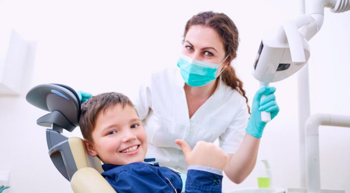 Детская стоматология в Коньково: почему важно здоровье молочных зубов, какие болезни полости рта встречаются у детей