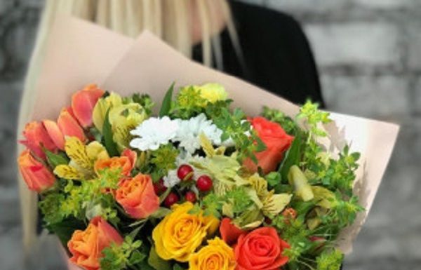 Выбираем Идеальные Цветы на Ваш Праздник