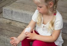 Эффективные способы лечения детского дерматита