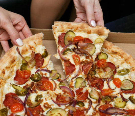 Заказать пиццу с доставкой быстро и просто