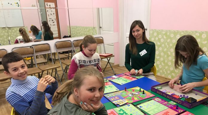 Стоит ли родителям присутствовать на уроке английского языка у дошкольников