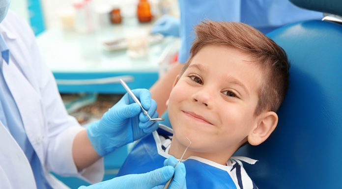 Детская стоматология в Москве: почему к дантисту не боятся идти современные дети, какие процедуры популярны, зачем удалять молочные зубы и как исправить прикус
