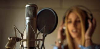 Студия вокала в Москве: кому могут понадобиться такие уроки