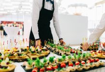 Обслуживание банкетов в ресторане Бердска: чем нравится посетителям