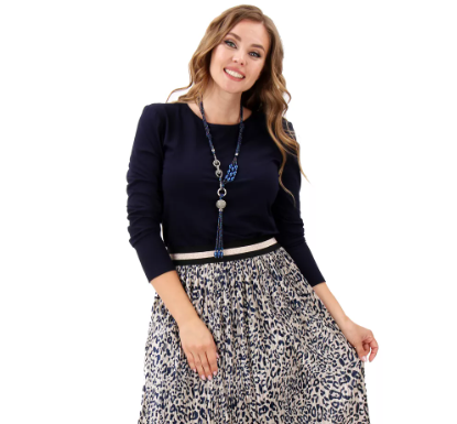 Где найти актуальные модели женской одежды оптом