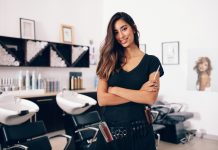 Где купить все необходимое для парикмахеров, бровист и лашмейкеров