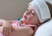 Какие детские жаропонижающие широко применяют мамы, и чем данные лекарства отличаются от взрослых