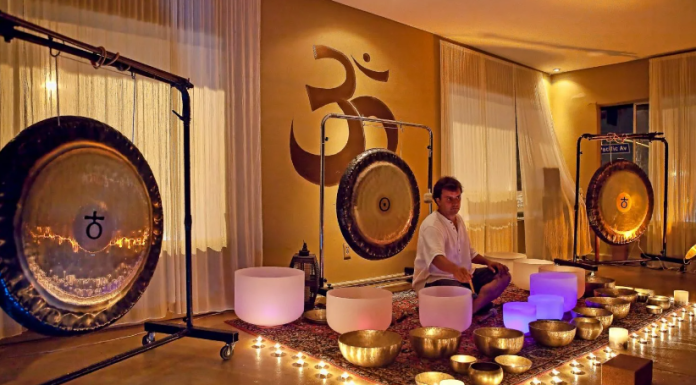 Что такое звуковая ванна, и почему ее применяют по всему миру