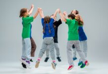 Выбор школы танцев хип-хоп для ребенка: советы