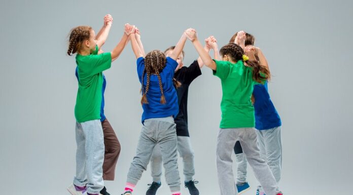 Выбор школы танцев хип-хоп для ребенка: советы