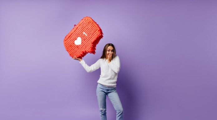 Почему люди стремятся к популярности онлайн