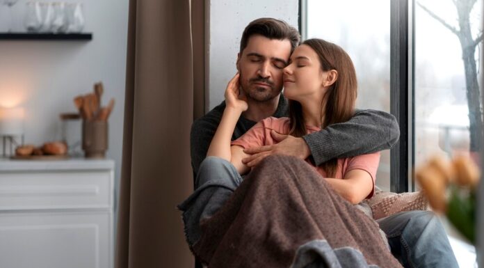 Нестандартные способы борьбы с рутиной в отношениях: микроприключения, осознанное общение и творческий досуг