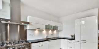 Угловая кухня на заказ в Минске: ключевые критерии выбора