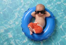 Грудничковое плавание: зачем оно нужно для развития ребенка
