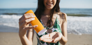 Солнцезащитные средства для тела: почему их использование обязательно